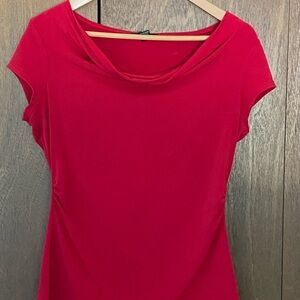 Alfani Elegant Red Women's Size Petite Small Scoop Neck Sleeveless Top
